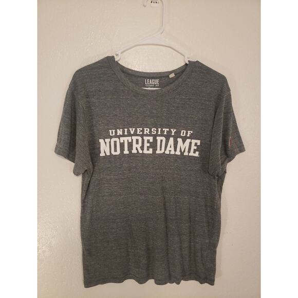 LEAGUE Classic Fit Mens Medium Green University Of Norte Dame T-Shirt Tee Shirt - Picture 1 of 10